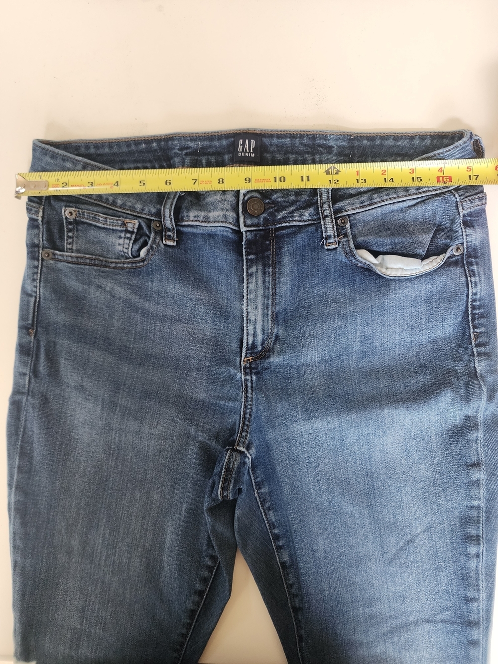 Gap Curvy True Skinny Jeans Dark Indigo Wash Size 33R - Picture 3 of 8